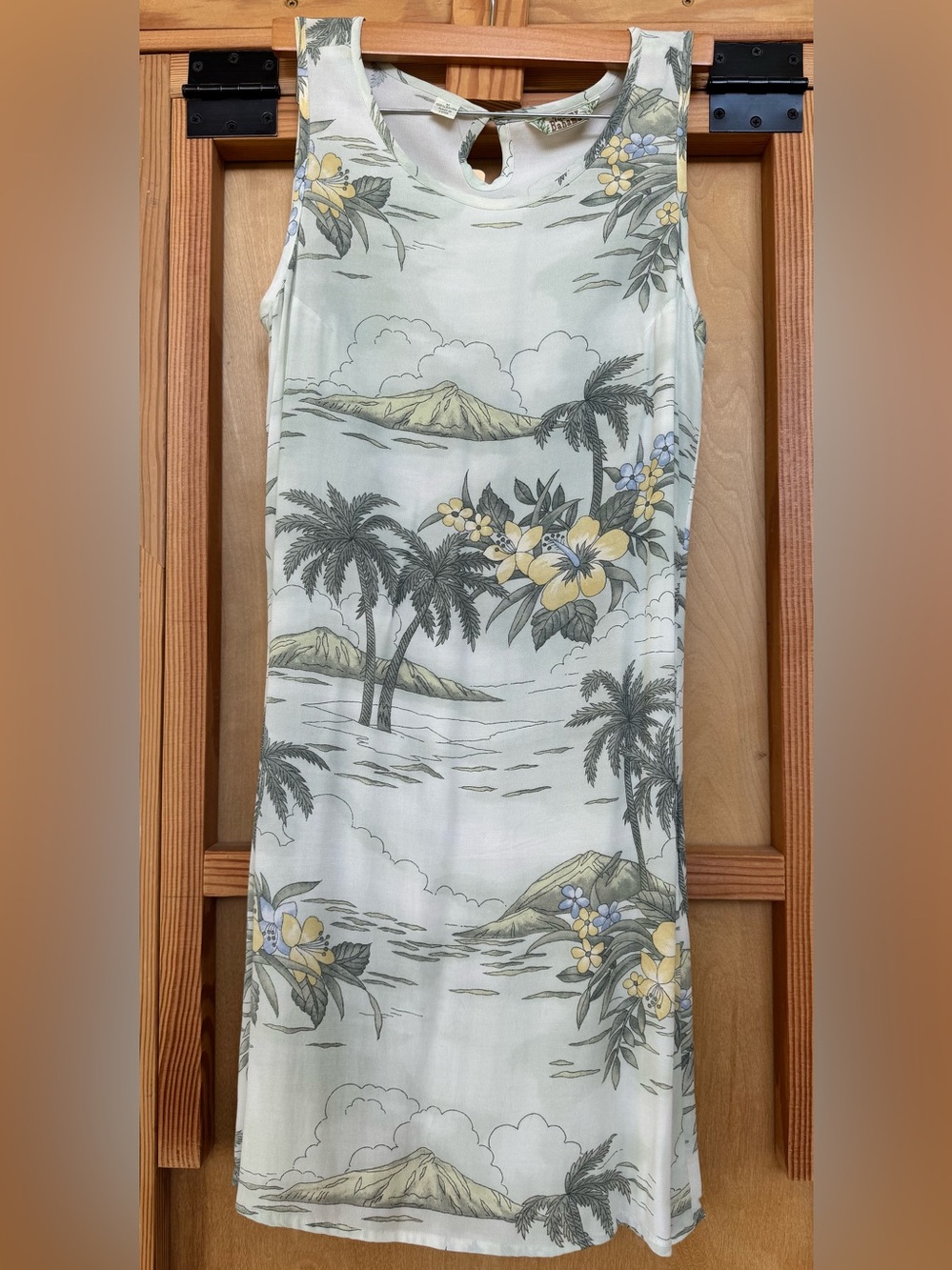 Tommy Bahama Sage Green/Cream Tropical Print Shell Midi Sleeveless Dress NWT